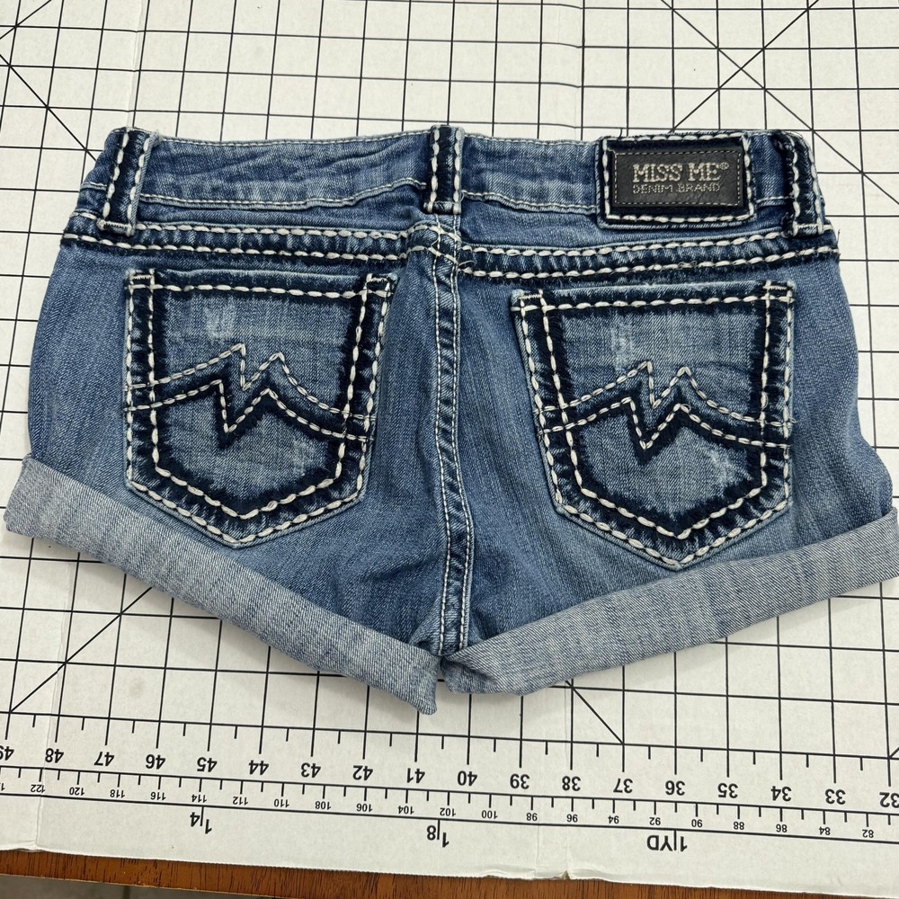 Miss Me Shorts Womens 30 Blue Denim Cuffed Cut Off Embroidered Pockets Logo